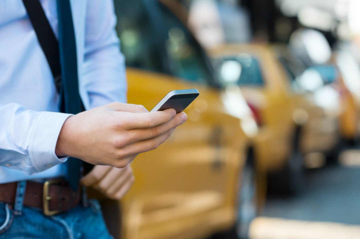 10 Tips to Catch a Taxi in Your City Easily